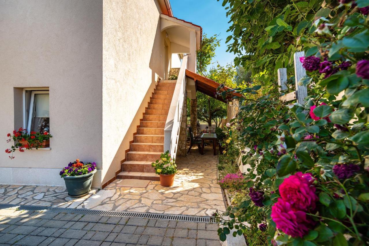 Apartments Milka Повляна Экстерьер фото